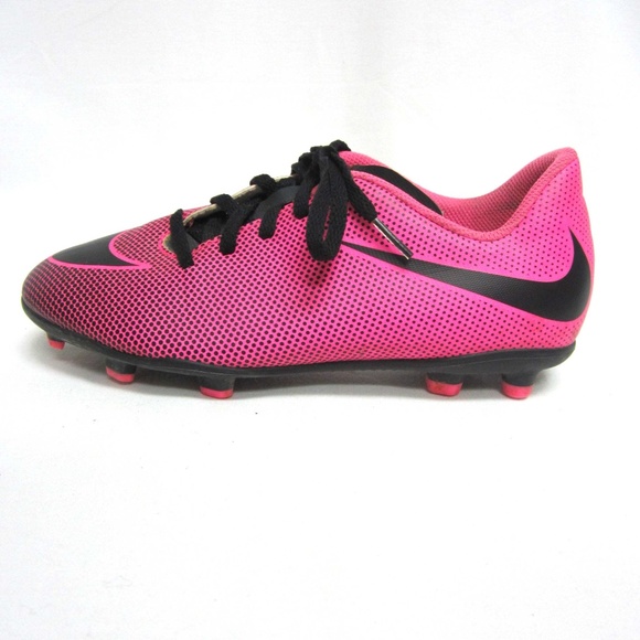 girls nike soccer cleats